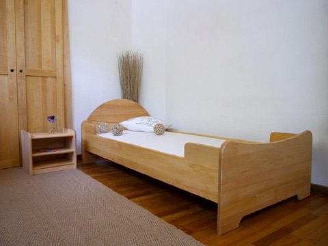 Jugendbett Jann  Biom&ouml;bel Erle massiv