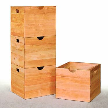 Gro&szlig;e Spielkisten aus Bio-Erle Naturm&ouml;bel